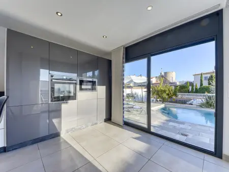 Maison Norfeu avec piscine privée et amarrage canal - Photo 14