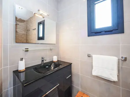 Maison Norfeu avec piscine privée et amarrage canal - Photo 18