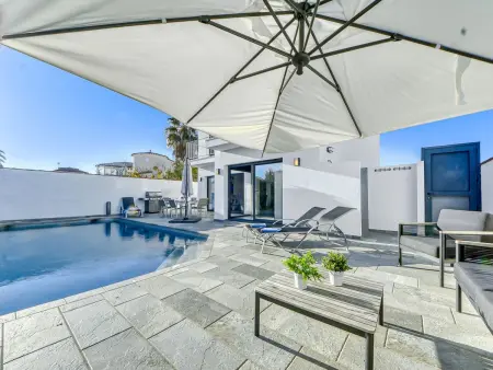 Maison Norfeu avec piscine privée et amarrage canal - Photo 24