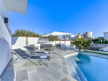 Maison Norfeu avec piscine privée et amarrage canal - Photo 25