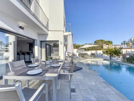 Maison Norfeu avec piscine privée et amarrage canal - Photo 26