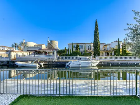 Maison Norfeu avec piscine privée et amarrage canal - Photo 34