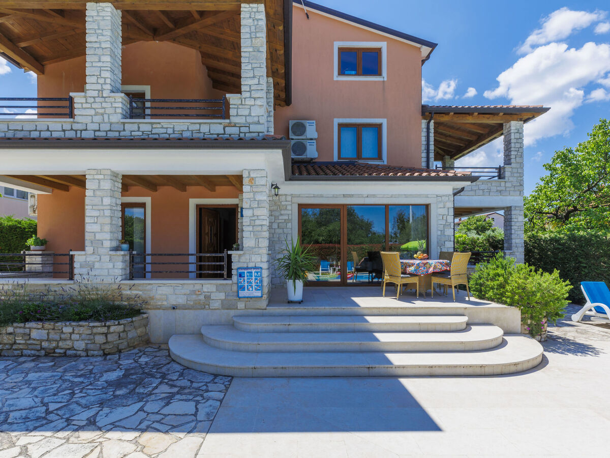 Villa Vittoria, maison 3 étages avec piscine privée - Photo 19
