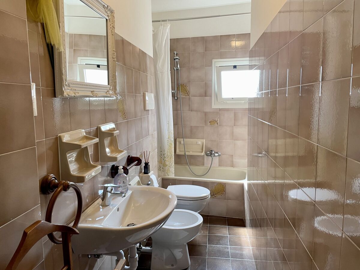 Casa del Villaggio – Maison 3 niveaux, 1 km du lac - Photo 25