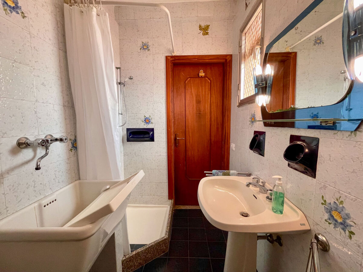 Casa del Villaggio – Maison 3 niveaux, 1 km du lac - Photo 27