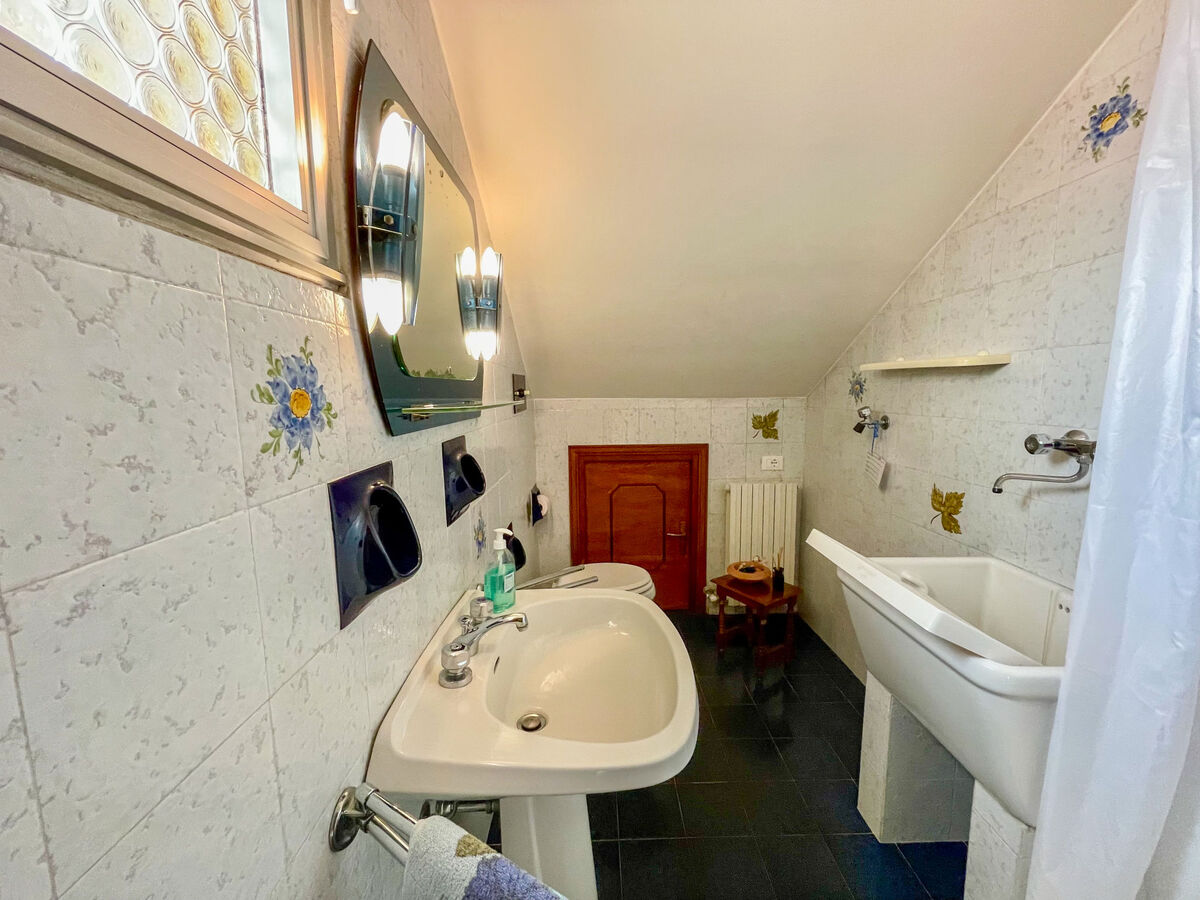 Casa del Villaggio – Maison 3 niveaux, 1 km du lac - Photo 28
