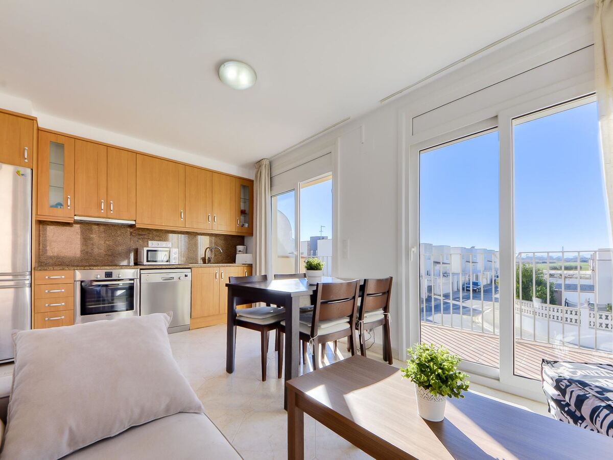 Maison Puigmal - Empuriabrava, 2 chambres, terrasse 35 m² - Photo 2