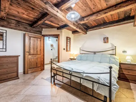 Les Cors – Appartement 2 pièces à Fénis, 560 m d'altitude - Photo 4