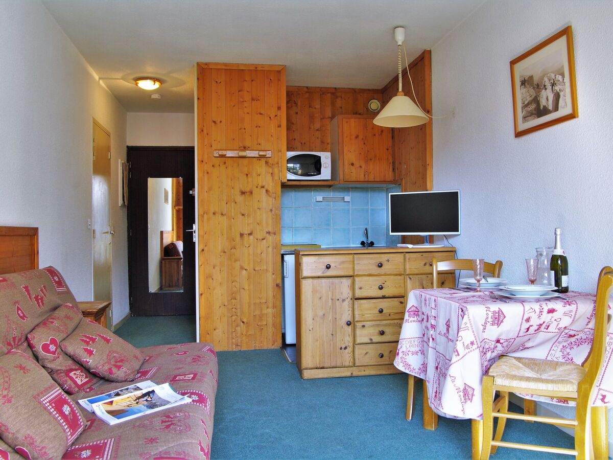 Studio rénové 18 m² avec balcon sud-ouest à Chamonix - Photo 1