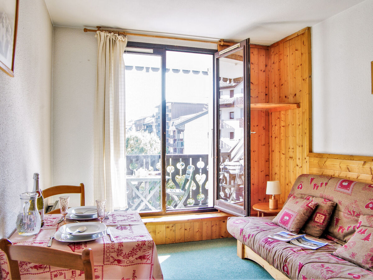 Studio rénové 18 m² avec balcon sud-ouest à Chamonix - Photo 3