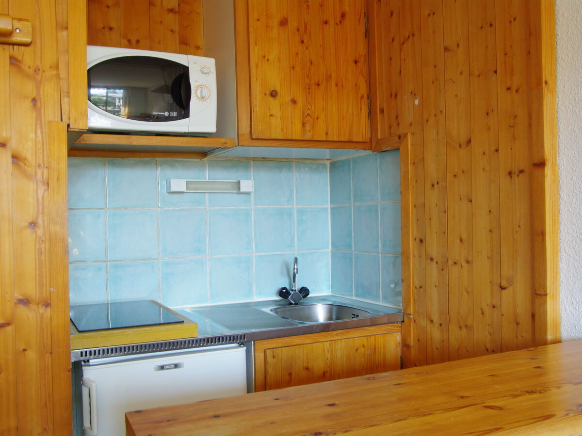 Studio rénové 18 m² avec balcon sud-ouest à Chamonix - Photo 14