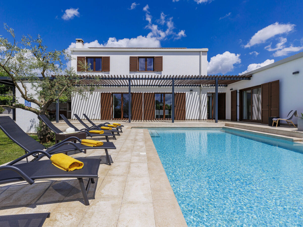 Villa Luna Rossa, piscine privée 5x10m, 8 personnes - Photo 1