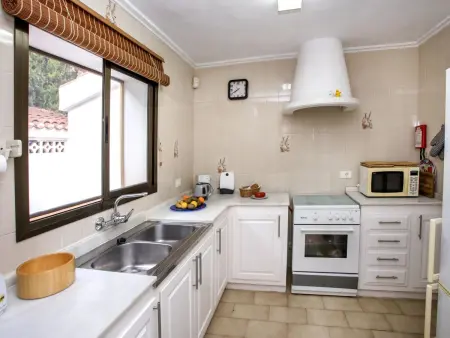 Maison New Antoinette à Javea – jardin 1100 m² et piscine : photo 15