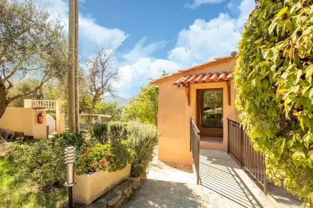 La Bergerie - Maison avec jardin clos à Berre-Les-Alpes : photo 12