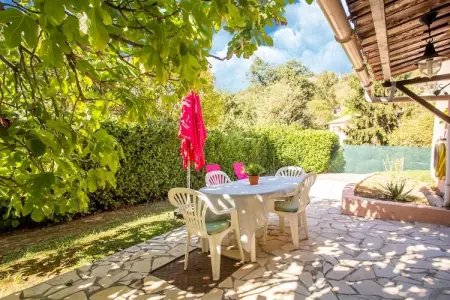 La Bergerie - Maison avec jardin clos à Berre-Les-Alpes : photo 22