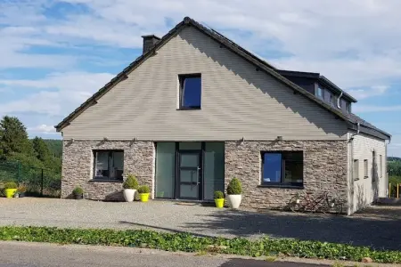 Le Ravel, maison 15 pers. à 7,5 km du circuit Spa
