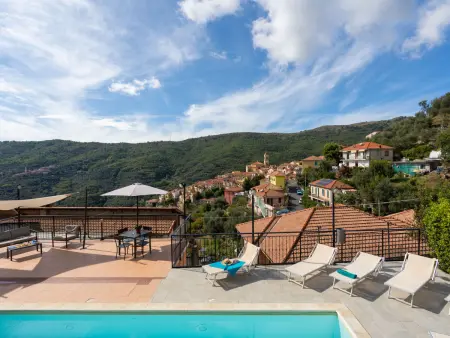 Location maison de vacances à Pietrabruna