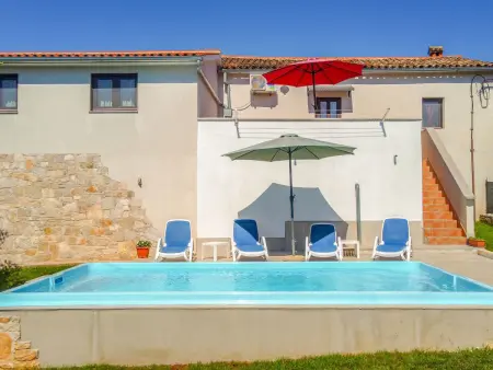 Maison Danica à Pazin avec piscine privée : photo 13