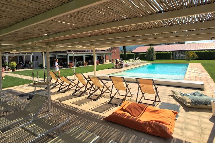 Maison Bozzone Arancio à Braccagni, piscine et bien-être - Photo 8