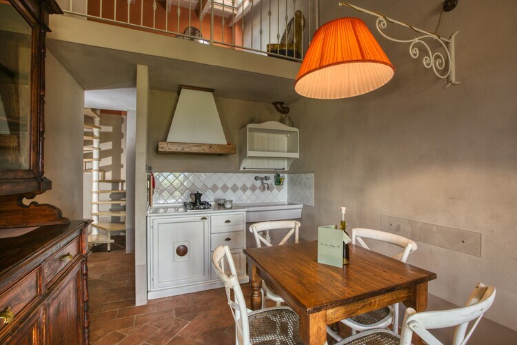 Maison Bozzone Arancio à Braccagni, piscine et bien-être - Photo 12