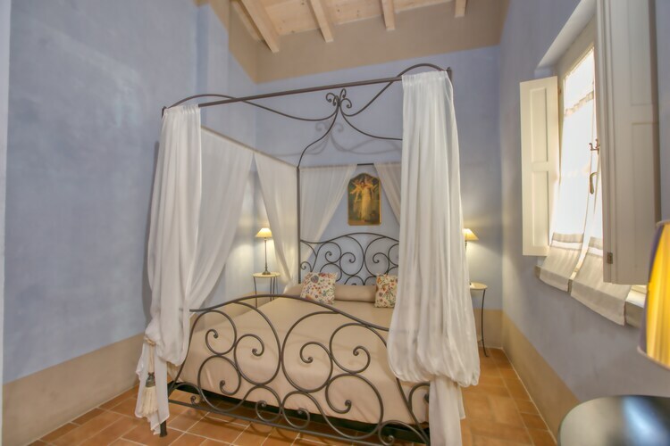 Maison Bozzone Arancio à Braccagni, piscine et bien-être - Photo 13