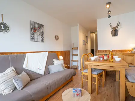 Les Lauzes D12 - Apt 2 pièces aux Ménuires : photo 8