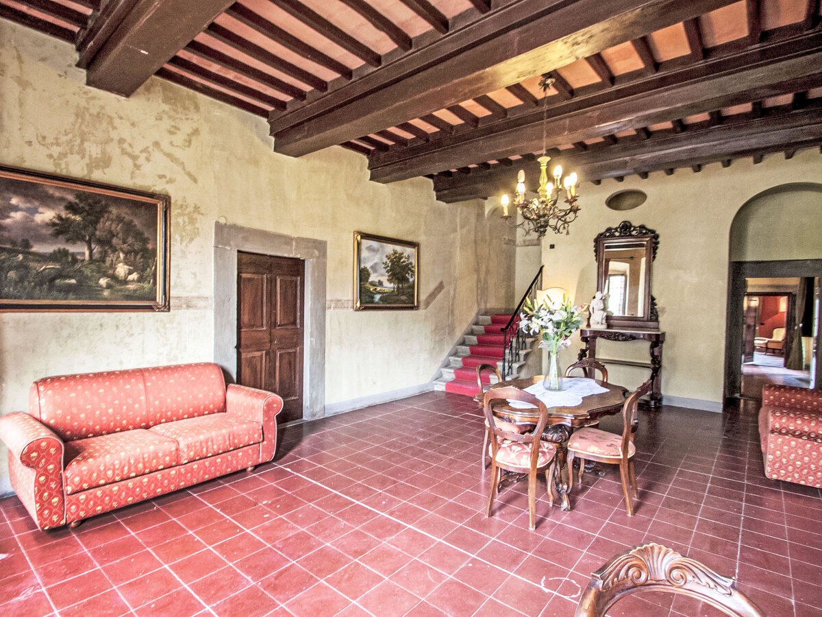Villa Marisel – 7 chambres, piscine et tennis en Toscane - Photo 3