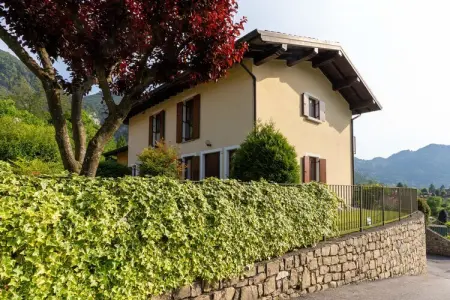 Casa Flora 4 app - Maison 6 pers., vue collines à Idro : photo 3