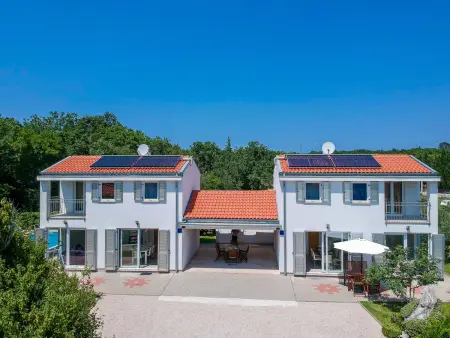 Maison Graziani 10 pers., piscine chauffée privée à Krk : photo 5