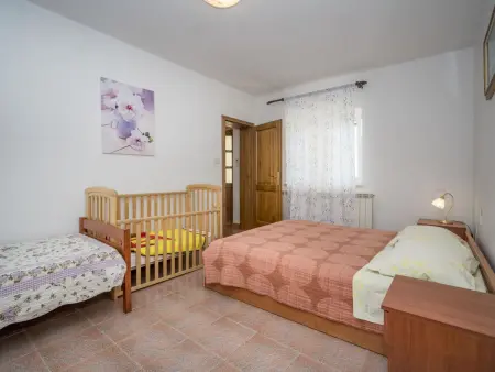 Ulika : maison 3 étages, piscine privée, 13 personnes : photo 20