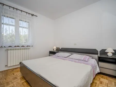 Ulika : maison 3 étages, piscine privée, 13 personnes : photo 25