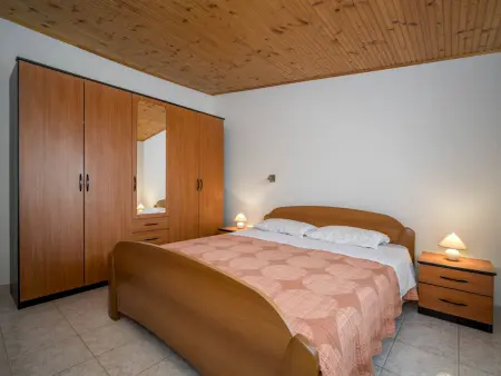 Ulika : maison 3 étages, piscine privée, 13 personnes : photo 26