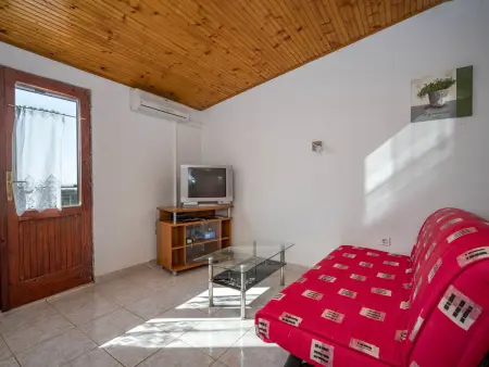 Ulika : maison 3 étages, piscine privée, 13 personnes : photo 27