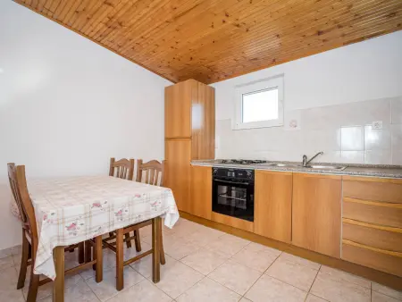 Ulika : maison 3 étages, piscine privée, 13 personnes : photo 29