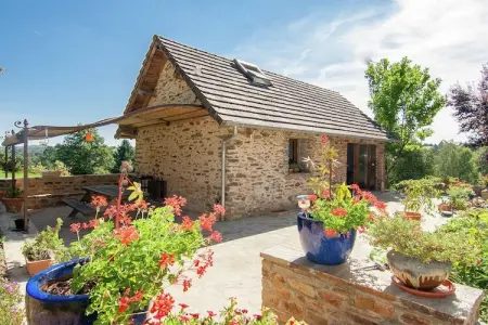 La Bergerie, Chalet dans un pittoresque village médiéval - Photo 5