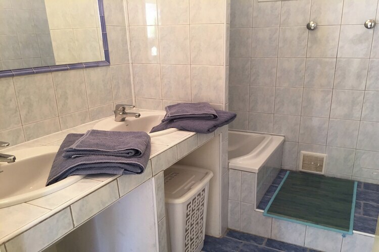 Maison 8 pers. Villecroze : piscine, jardin & terrasse - Photo 13