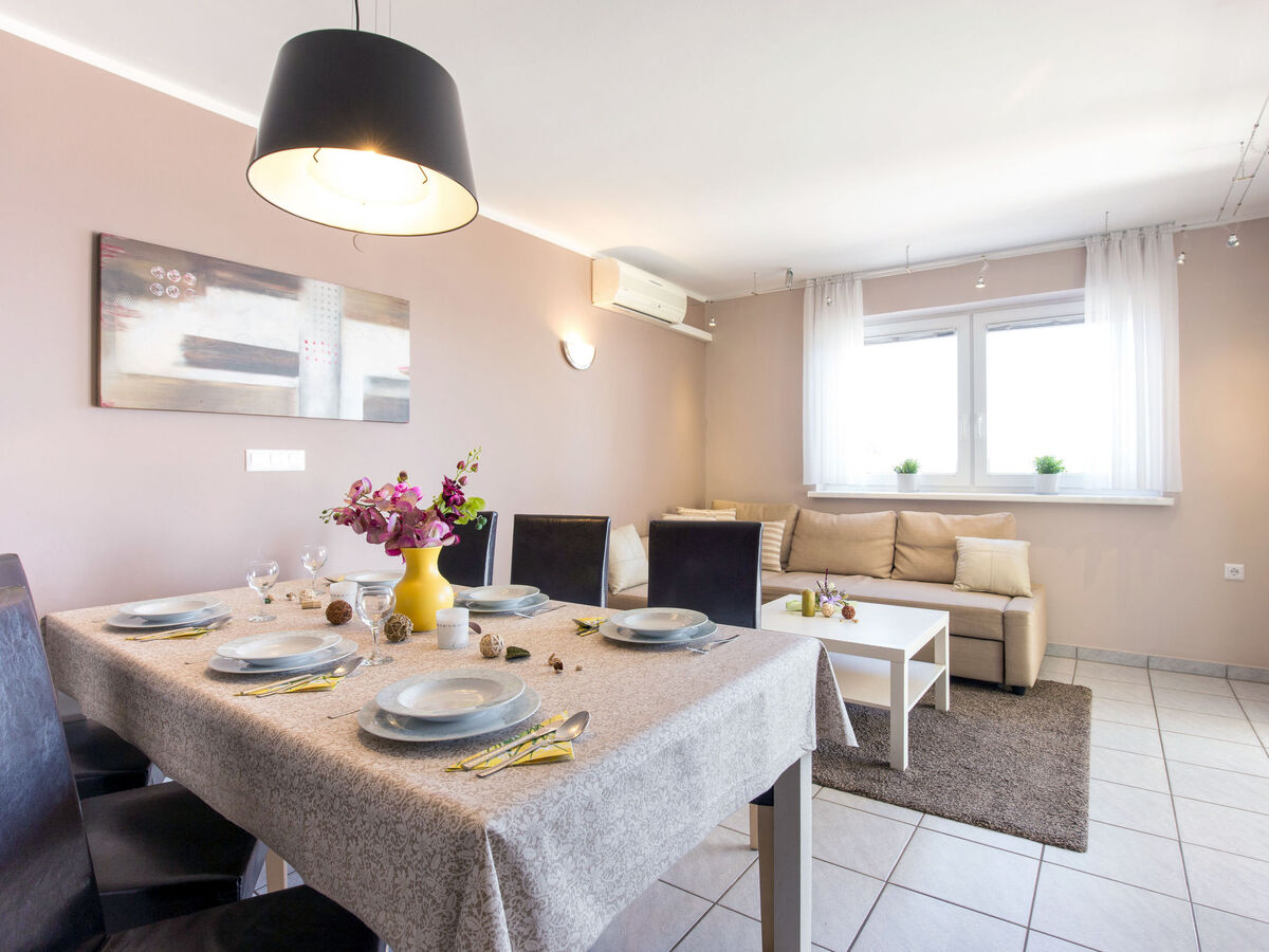 Filip & Katja, maison 4 chambres avec piscine privée - Photo 9
