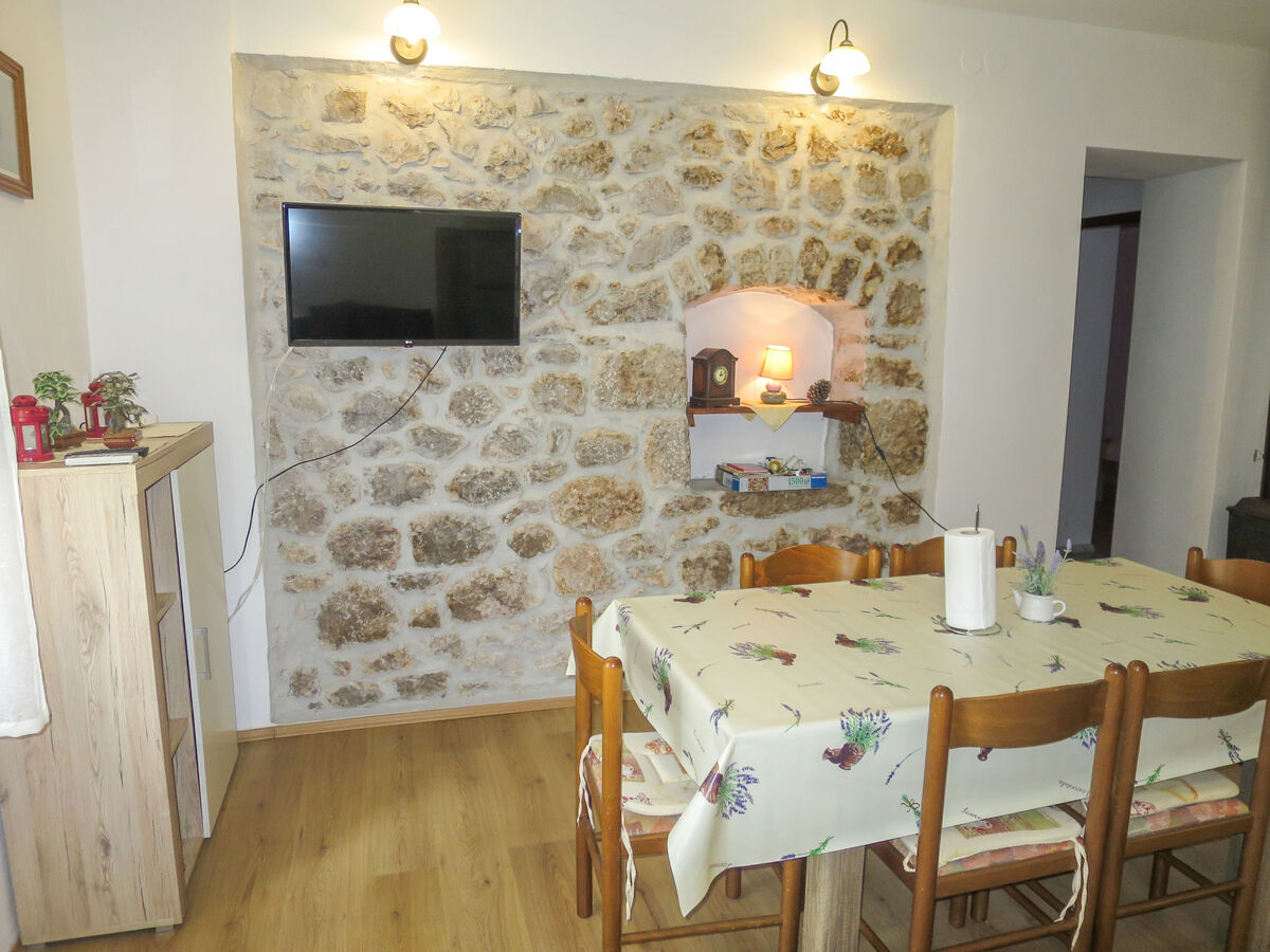 Maison Marija à Starigrad-Paklenica, 2 km de la plage - Photo 7