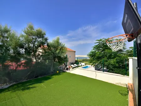 Melandura – Maison 12 chambres, piscine privée, vue mer : photo 44