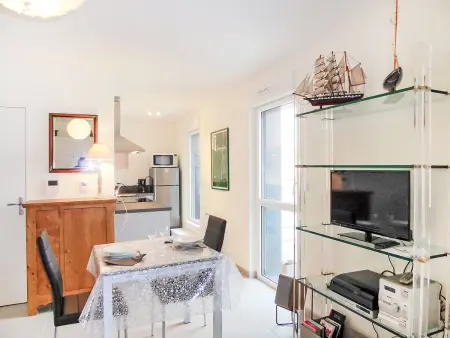 Studio 32 m² avec balcon sud, 350 m de la plage - Photo 7