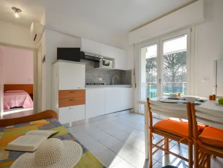 Appartement Elisabeth – piscine et plage à 900 m, Lignano Pineta : photo 4