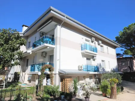 Appartement Elisabeth – piscine et plage à 900 m, Lignano Pineta : photo 18
