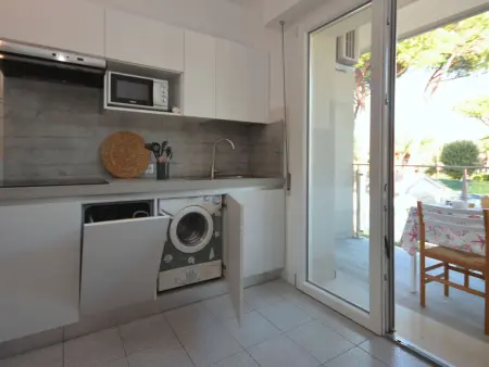 Appartement Elisabeth – Lignano Pineta, piscine et plage à 900 m : photo 6