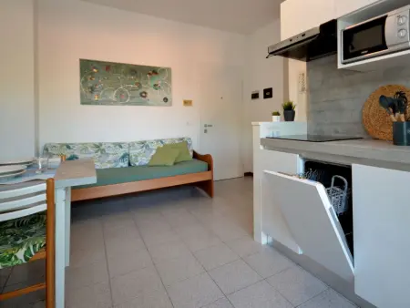 Appartement Elisabeth – Lignano Pineta, piscine et plage à 900 m : photo 7