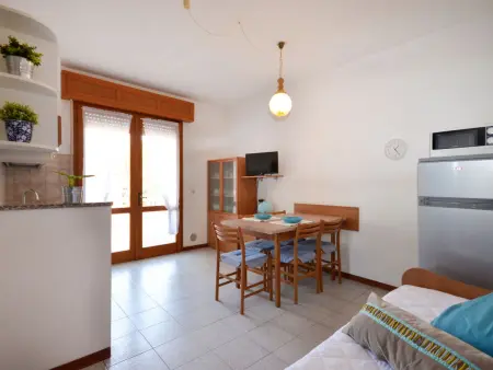 Appartement Elisabeth – Lignano Pineta, piscine et plage à 900 m : photo 9