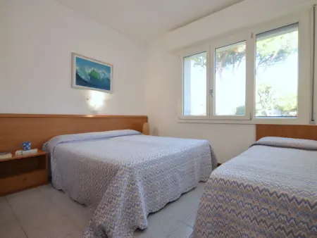 Appartement Elisabeth – Lignano Pineta, piscine et plage à 900 m : photo 11