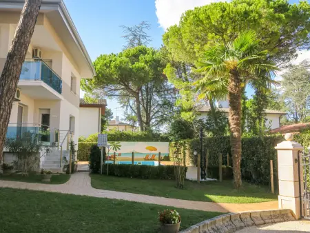 Appartement Elisabeth – Lignano Pineta, piscine et plage à 900 m : photo 20