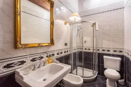 Villa Eugenia - 10 chambres, piscine et sauna en Toscane : photo 10