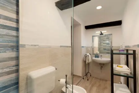 Villa Eugenia - 10 chambres, piscine et sauna en Toscane : photo 32