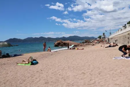 Vue mer, Villa pittoresque à Cannes avec piscine privée - Photo 23